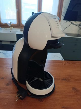 Cafetera Dolce Gusto Blanca