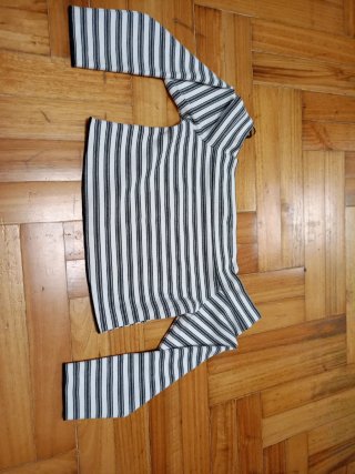 Top Zara Rayas Hombros Descubiertos Talla L