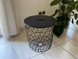 Mesa auxiliar/almacenaje IKEA KVISTBRO negra
