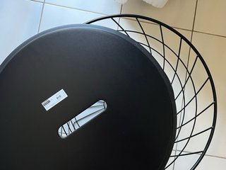 Mesa auxiliar/almacenaje IKEA KVISTBRO negra