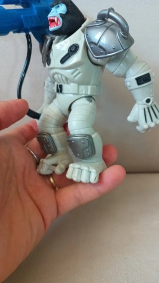 Gor-illa action figure anni '90