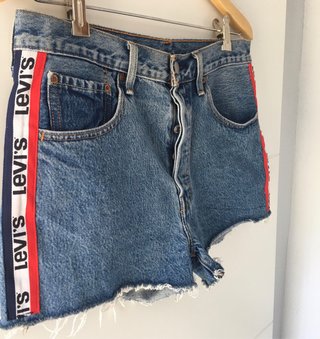 Levi's Shorts Vaqueros con Raya Lateral