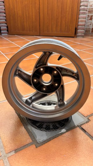 Llanta ZIP COPA