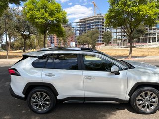Toyota RAV4 2023 Luxury