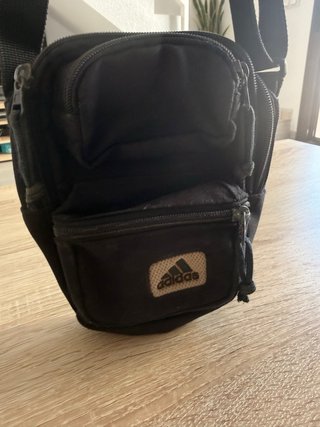 Bolso bandolera Adidas negro estilo vintage/utbano