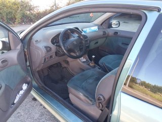 Peugeot 206 2002