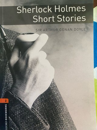 Oxford Bookworms Library: Stage 2: Sherlock Hol...