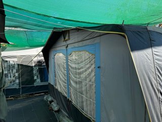 Caravana Momcayo Zeus 400