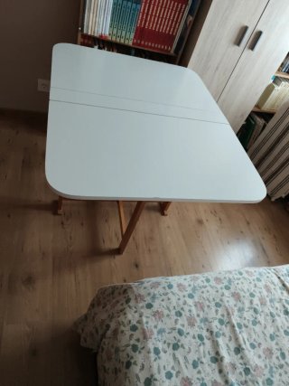Mesa plegable de madera