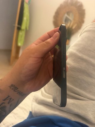 iPhone 16 - Salud Batería 88%