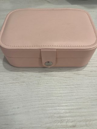 Joyero rosa con cierre metálico