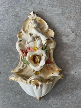 Acquasantiera ceramica Capodimonte
