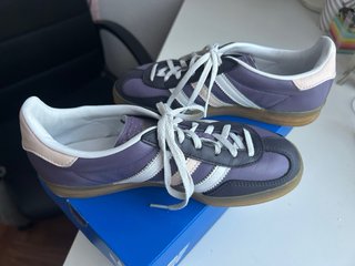 Adidas Gazelle Morado Beige