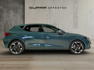 CUPRA Leon 2025