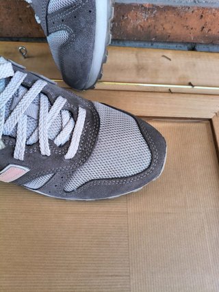 Zapatillas New Balance 373 Gris y Rosa