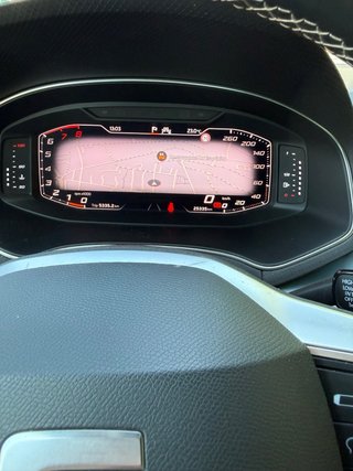 Seat Arona  solo 25.000 kilómetros  negociable