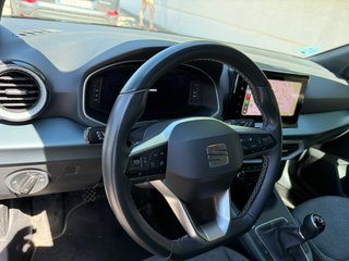 Seat Arona  solo 25.000 kilómetros  negociable