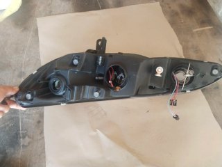 Faro Delantero Derecho Peugeot 407
