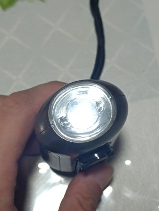 Linterna Dinamo Quechua Geonaute Carga Manual