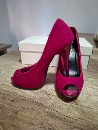 Zapatos tacón peep toe buganvilla