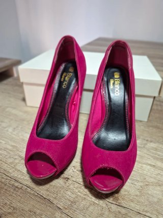 Zapatos tacón peep toe buganvilla