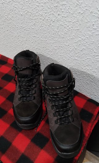Botas de montaña talla 39