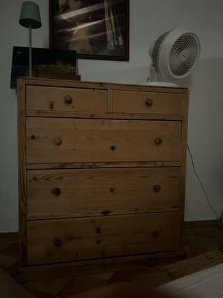 Cómoda rústica de madera