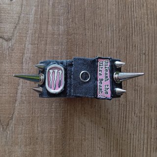 DIY Monster Energy AGGR3SSIF Pink Spikes Cuff