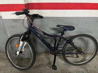 Bicicleta Btwin Azul