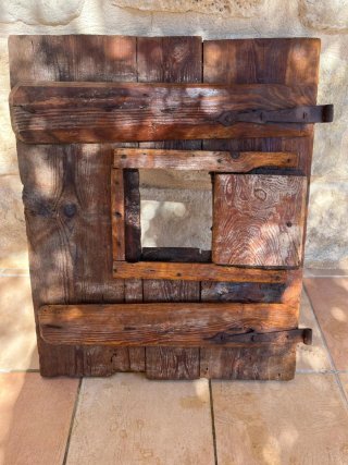 Ventana Grande Antigua Madera