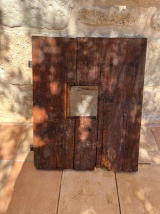 Ventana Grande Antigua Madera