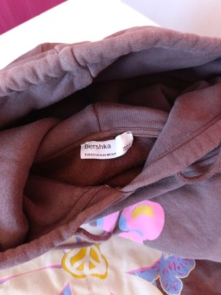 Sudadera Bershka M/L Estampado Floral Marrón