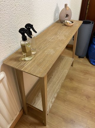Mesita recibidor de madera