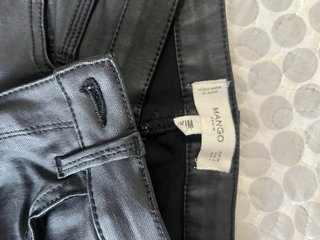 Pantalones efecto piel Mango tiro bajo