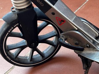 Patinete plegable de rueda grande