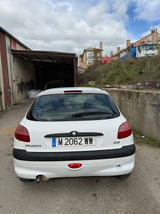 Peugeot 206 2000