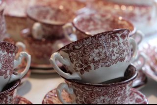 Vajilla La Cartuja con juego de café, té y consomé