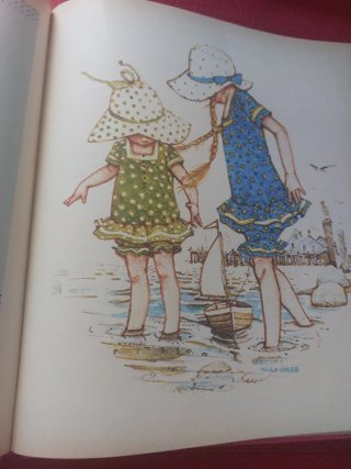 Libro Tutti gli amici di Holly Hobbie