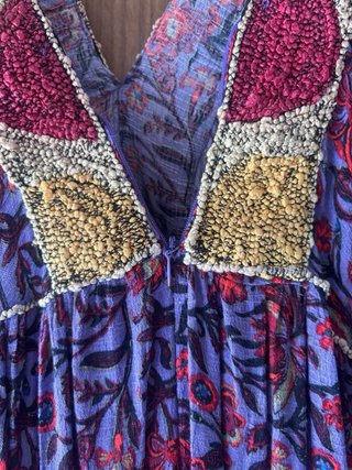 Vestido largo Zara estampado floral Detalle piedra