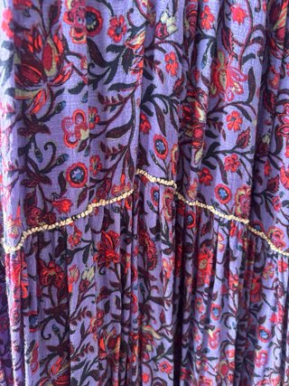 Vestido largo Zara estampado floral Detalle piedra