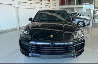Porsche Cayenne 2021