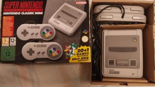 Super Nintendo Classic Mini + 2 Mandos