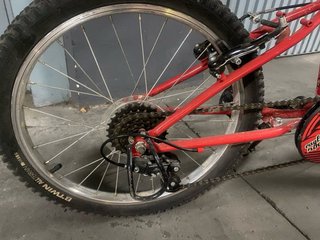 Bici infantil Btwin Roja 20 pulgadas