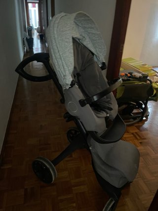 Cochecito Stokke Xplory con capota estampada y plá