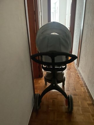 Cochecito Stokke Xplory con capota estampada y plá