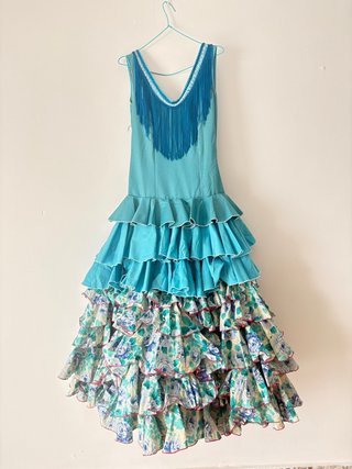 Vestido de flamenca azul con volantes