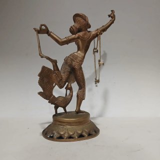 Escultura Hindú de Latón Bailarina con Pavo Real