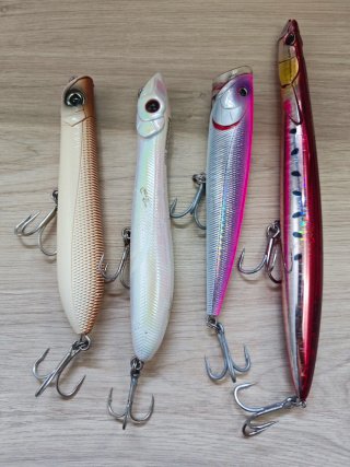 Lote 4 señuelos superficie pesca