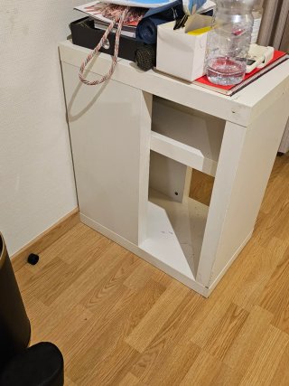 Lote Muebles Oficina ubicados en Madrid