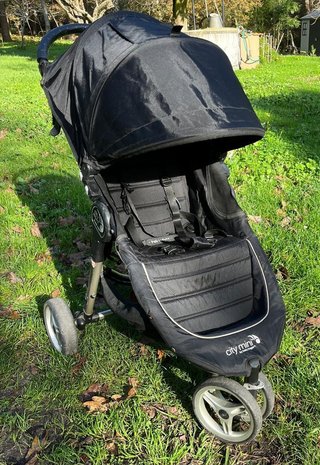 Silla de paseo Baby Jogger City Mini plegable